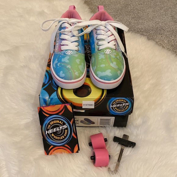 Heelys Shoes Nwot 3c Girls Tie Dye Rainbow Heelys Pro 2 Skate Shoe